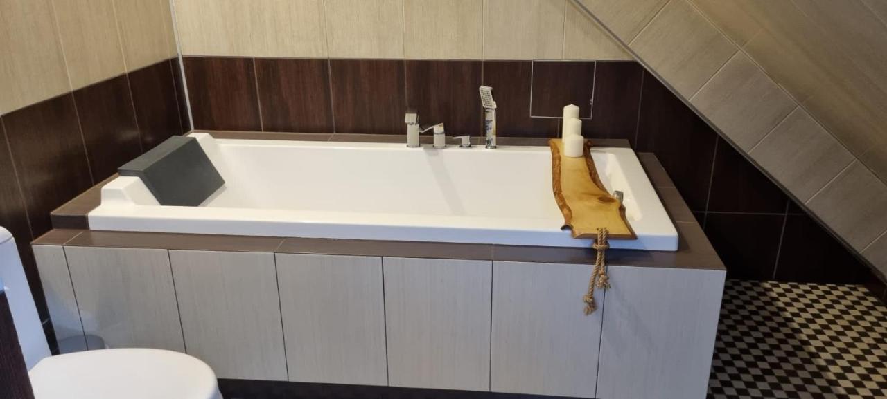 Apartament W Centrum - Nasze Poddasze 下乌斯奇基 外观 照片